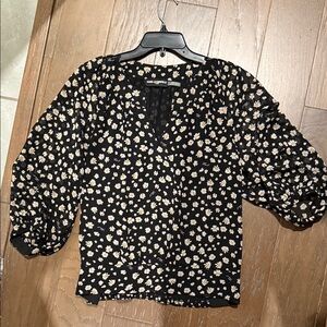 Karl Lagerfeld Black Floral Puff-Sleeve V-Neck Blouse